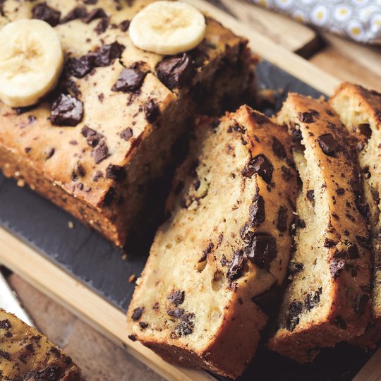 Un gâteau banane-chocolat pour le goûter ! Un gâteau banane-chocolat pour le goûter !