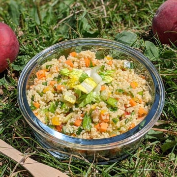 Taboulé d'été aux tomates, oignons, poivron et persil !