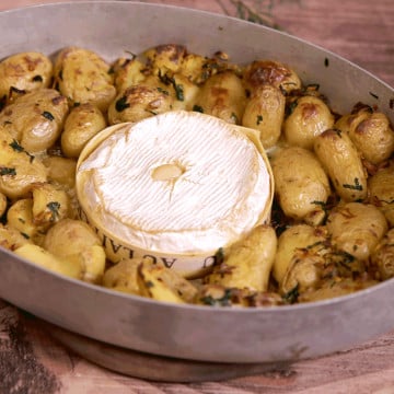 Pommes de terre rôties et camembert au four Pommes de terre rôties et camembert au four