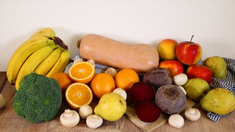 Grand mélange de fruits & légumes (+ 6 oeufs bio)